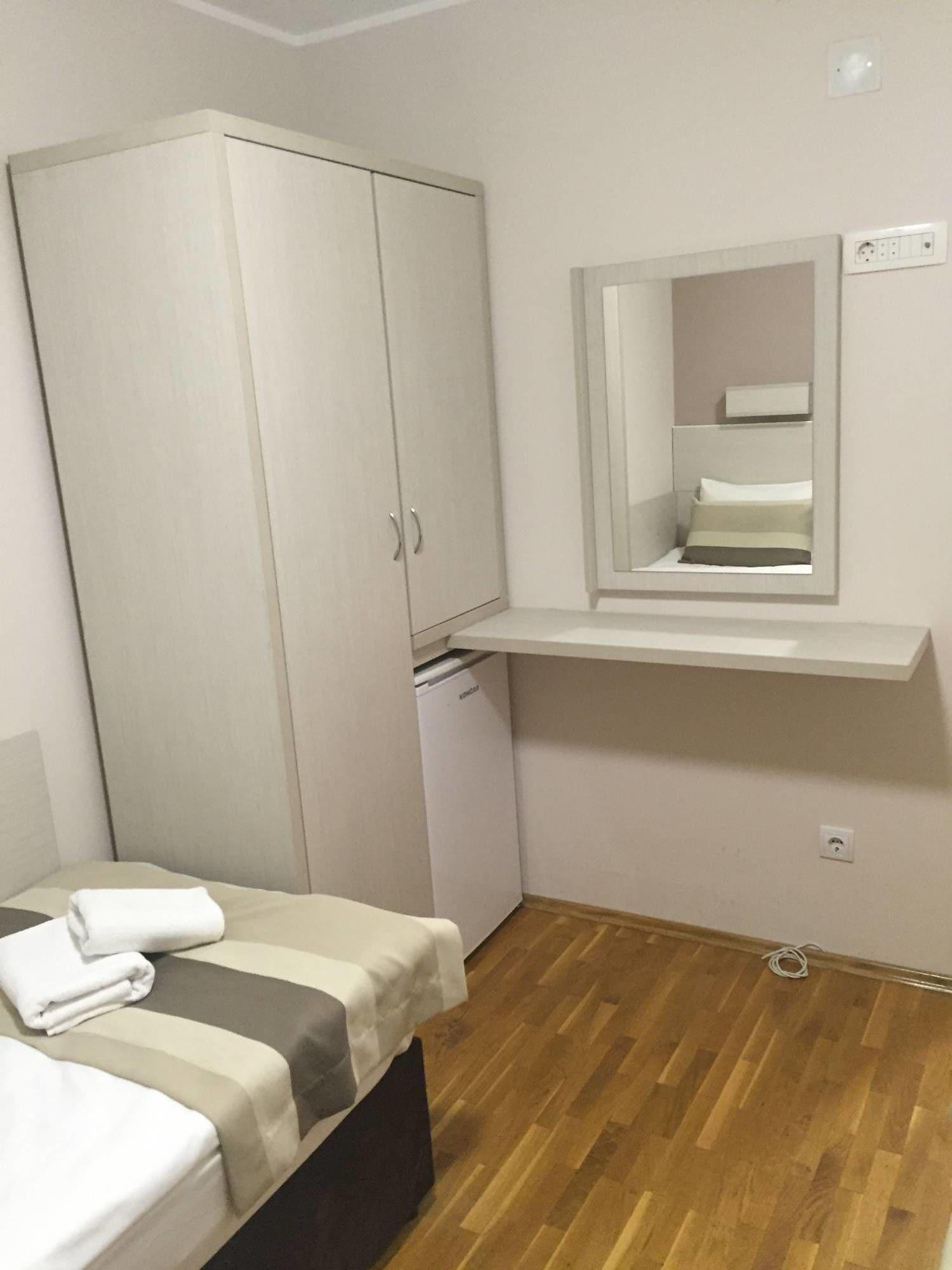 M-Club Hotel Будва Екстериор снимка