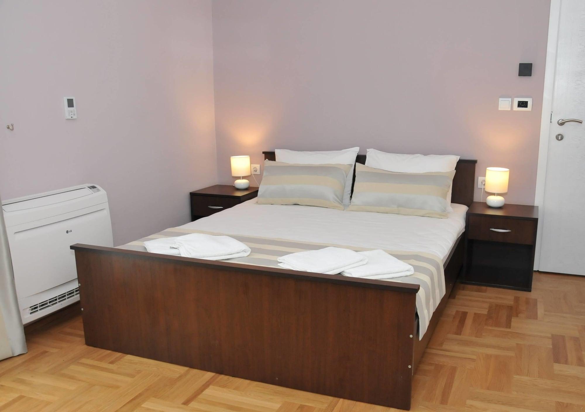 M-Club Hotel Будва Екстериор снимка